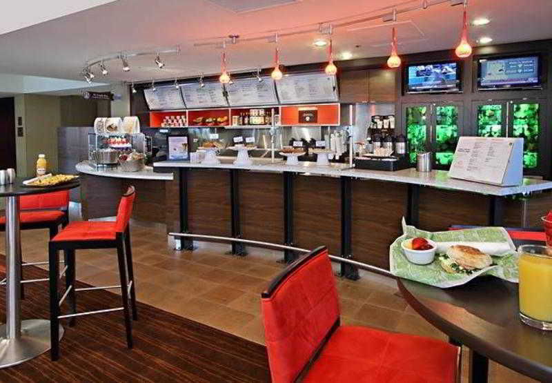 伯克利里士满万怡酒店 外观 照片